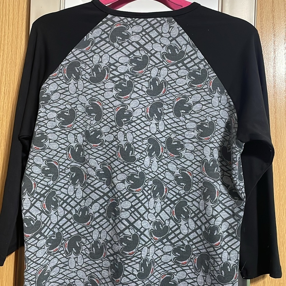 LuLaRoe Disney Mickey Mouse size Small tunic length blouse solid sleeves - Picture 6 of 8